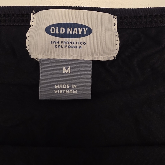 Old Navy Women's Black Camisole Tank ~ Size Medium - Picture 6 of 9